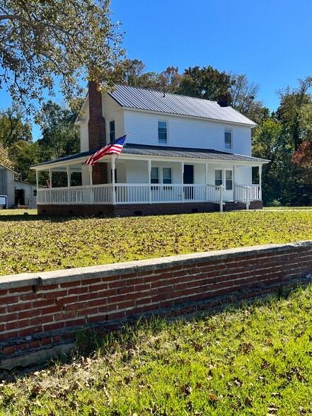 Front Side of House - 61 Flat Swamp Rd