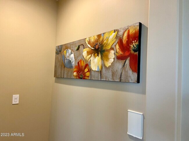 Building Photo - 3705 Ridgeview Ter
