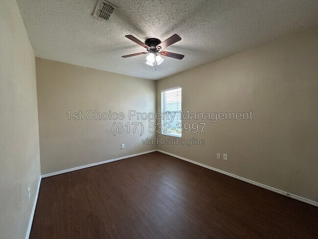 Building Photo - 4888 Parkview Hills Ln