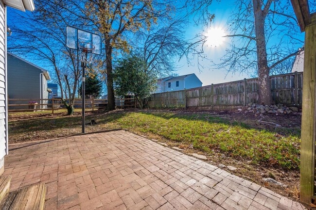 Building Photo - Single Family - Fredrick 21703