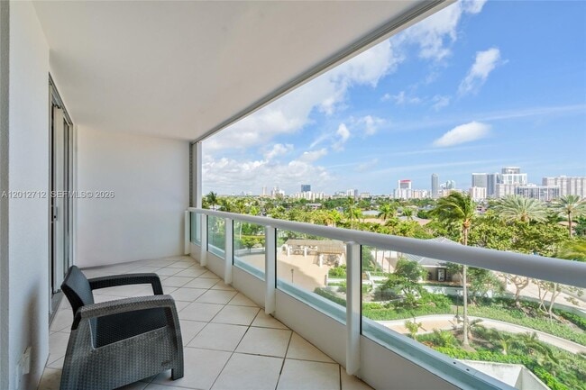 Building Photo - 21205 Yacht Club Dr