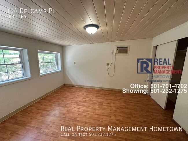 Building Photo - 114 Delcamp Pl