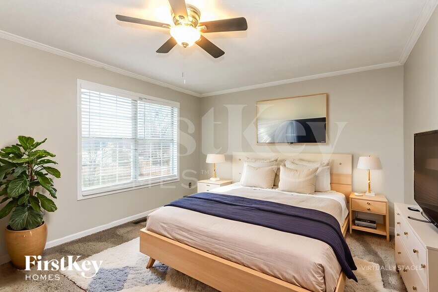 Building Photo - 962 Andover Dr