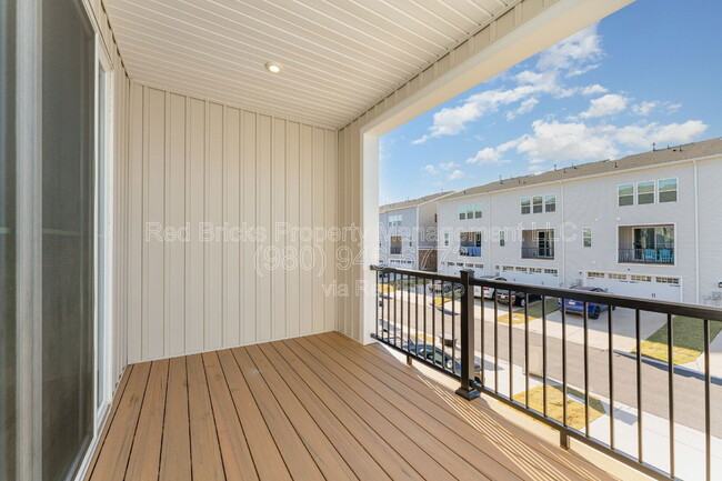 Building Photo - 9908 Violets Dream St NW