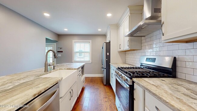 Building Photo - 4502 Blenheim Rd