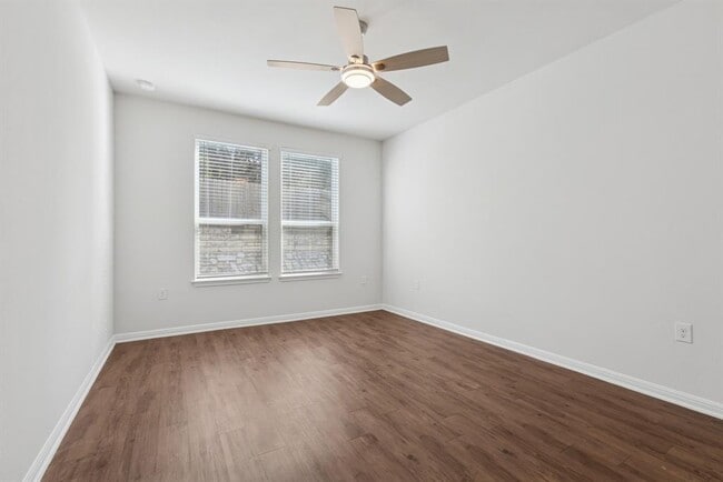 Building Photo - 6101 Steep Cactus Trail