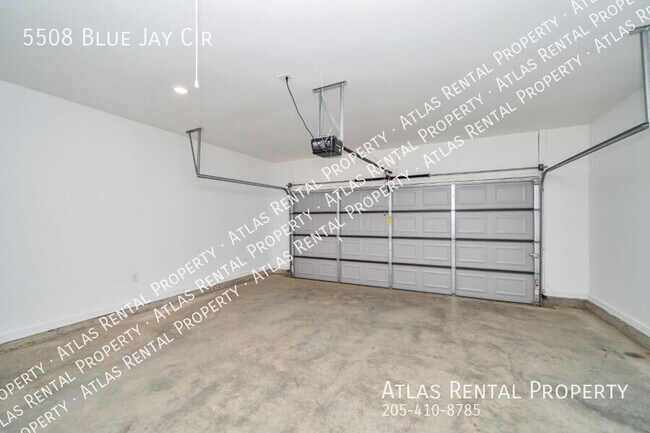 Building Photo - 5508 Blue Jay Cir