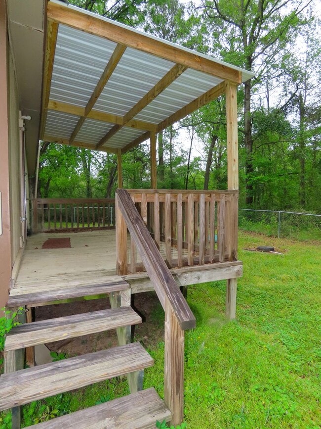 Building Photo - Country Living-Water Included! 2 Bedroom Home