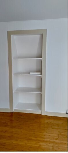 Building Photo - 1150 Sanborn Ave. Apt C