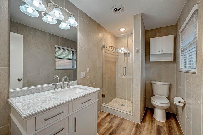 Building Photo - 4038 Cheena Dr