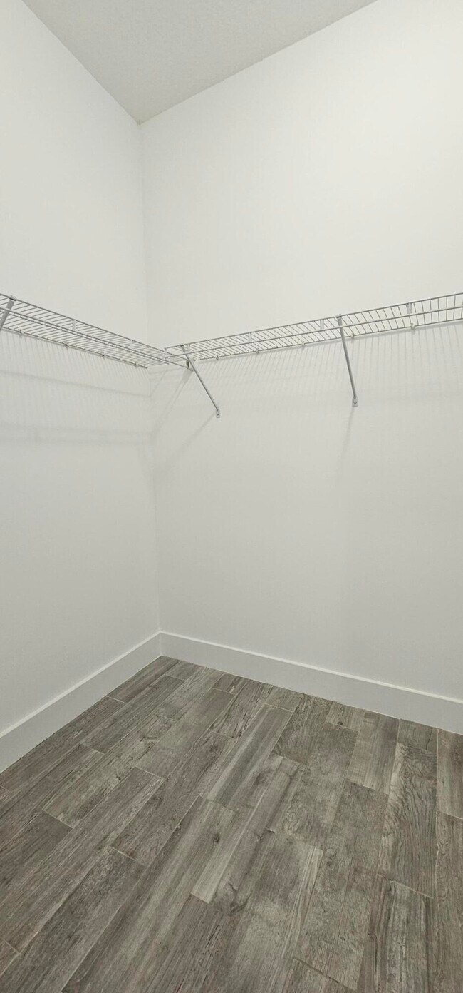 Building Photo - 17186 84th Ct N