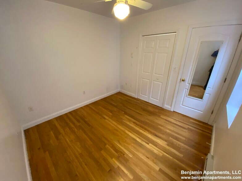 Building Photo - 91 Prince St