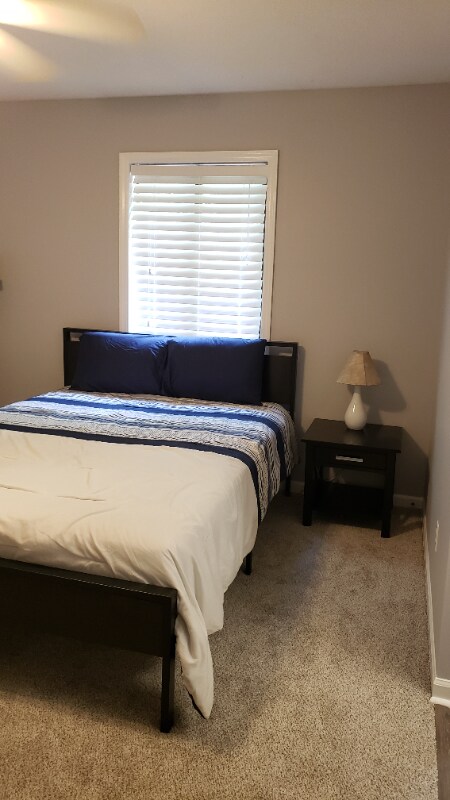 Building Photo - 556 Brookside Ct