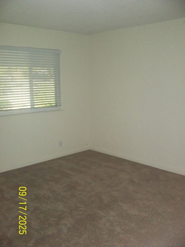 Building Photo - Wonderful Citrus Heights home