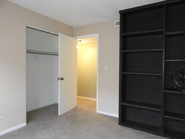 Building Photo - 9370 E Girard Ave