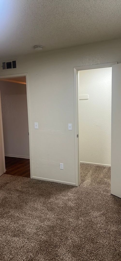 Building Photo - 1930 K St