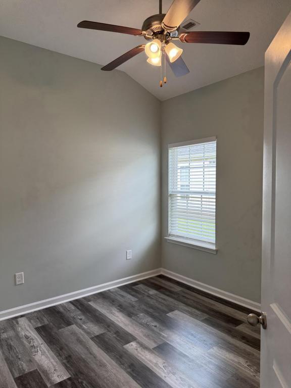 Building Photo - 462 Levanto Rd