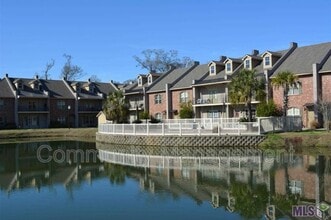 Building Photo - 4637 Burbank Dr