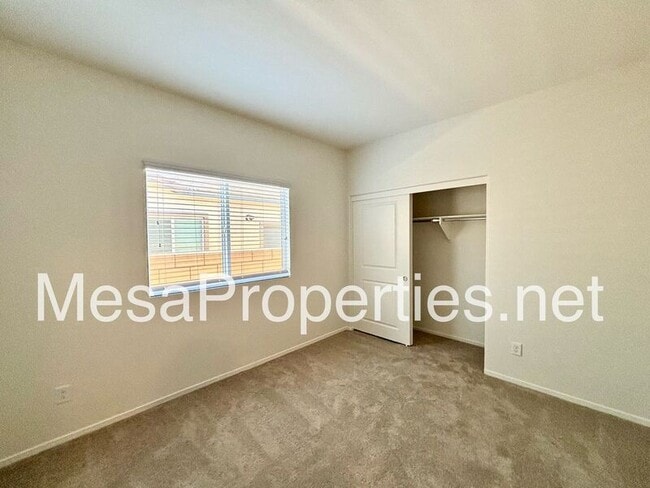 Building Photo - 15387 Patton St