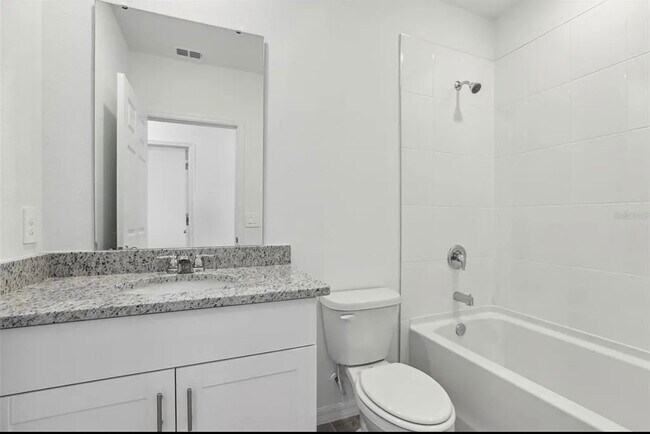 Building Photo - 3872 Giorgio Dr