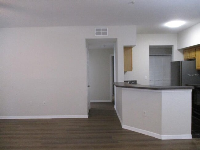 Building Photo - 6021 Westgate Dr