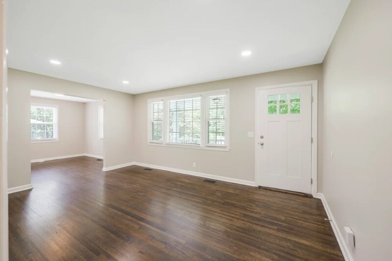 Building Photo - 606 Durrett Dr