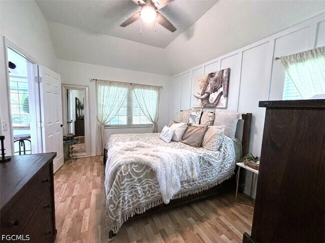Building Photo - 1090 Wood Dr
