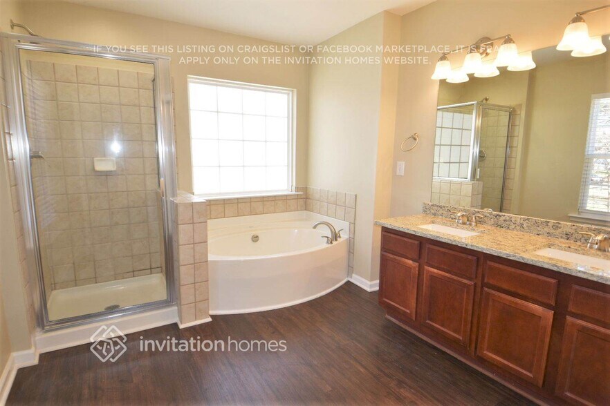 Building Photo - 2936 Roundleaf Ct