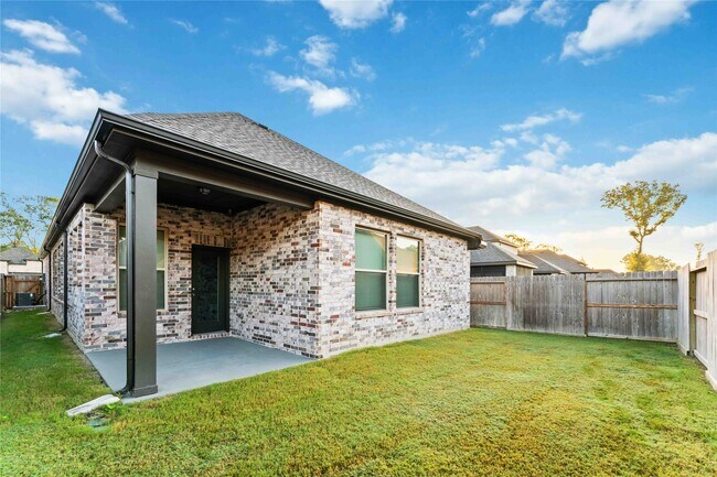 Building Photo - 7334 Lake Arrowhead Ln