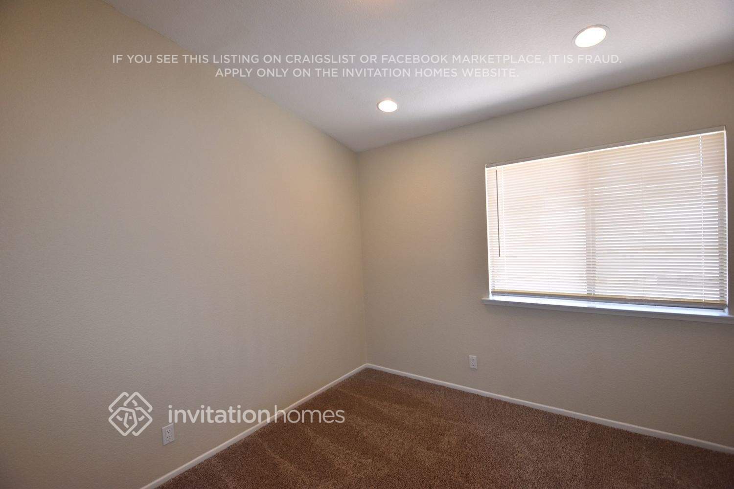 Building Photo - 4811 Cocina Ln