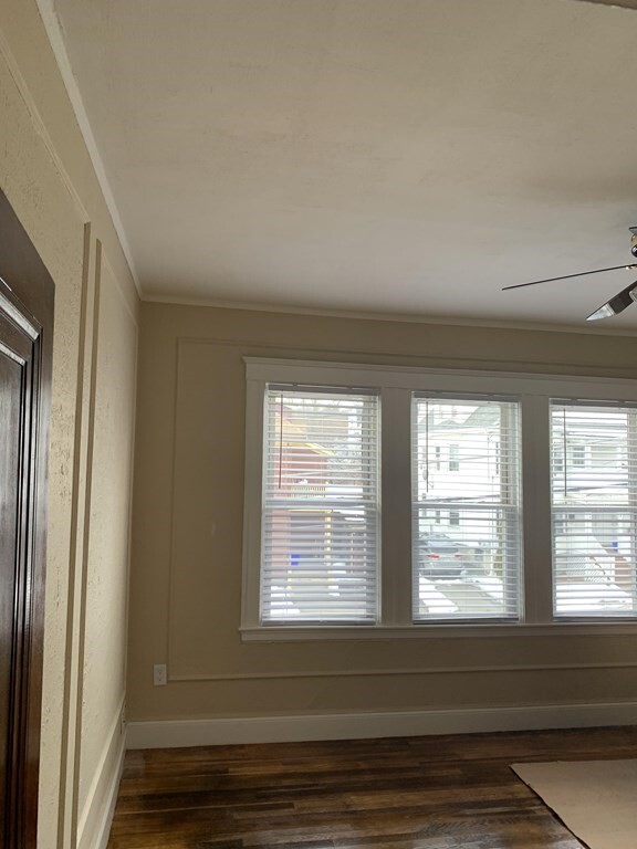 Building Photo - 581 Highland Ave