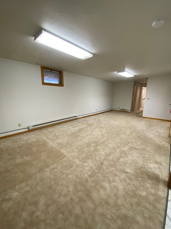 Building Photo - 22567 Frontage Rd