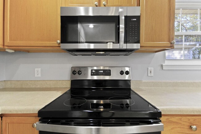 Building Photo - 4706 Fenimore Dr