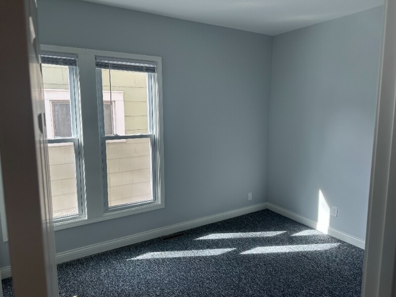 Building Photo - 2724 Union St