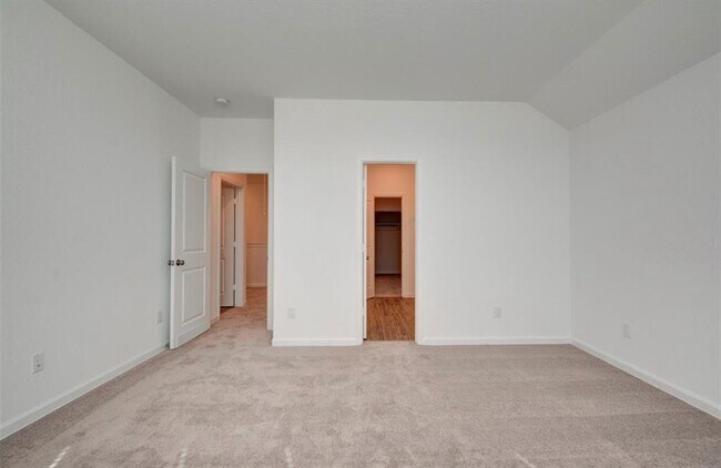 Building Photo - 598 Dry Fork Ln