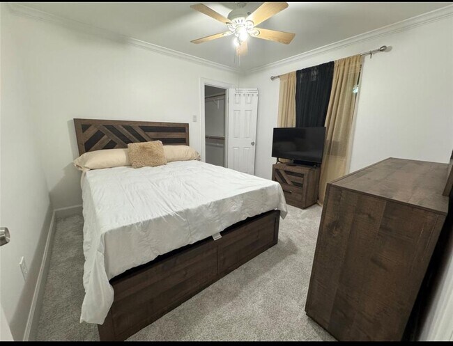 Building Photo - 5507 Arncliffe Dr