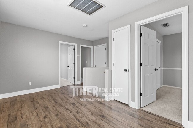 Building Photo - 1981 Amber Fields Way