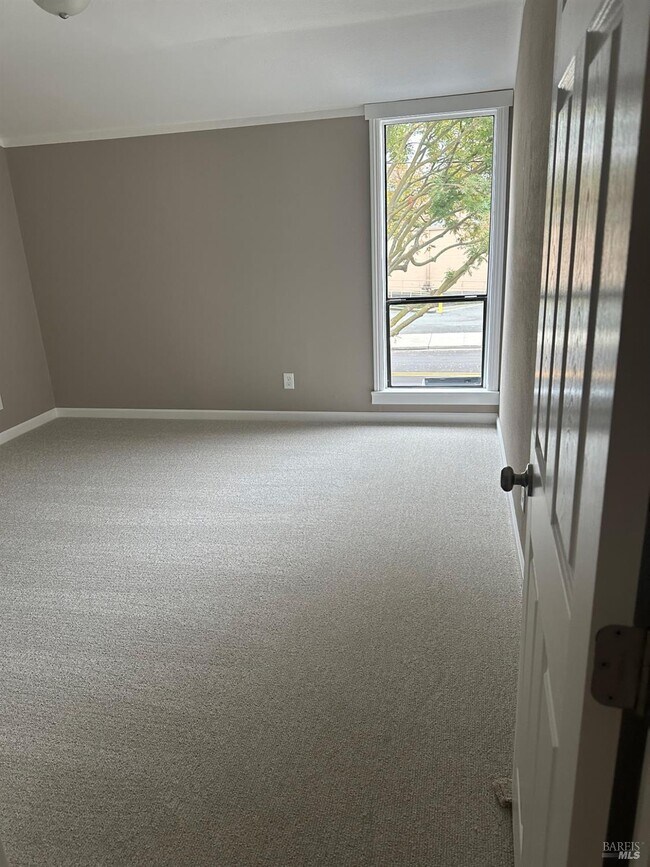 Building Photo - 2601 Sinclair Ave