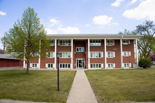 Primary Photo - Homestead Apartments