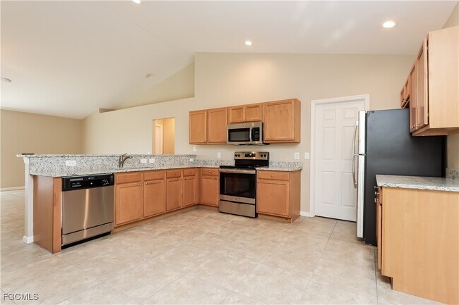 Building Photo - 2503 NW Juanita Pl