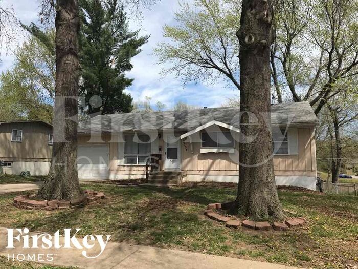 Primary Photo - 9309 Farley Ave