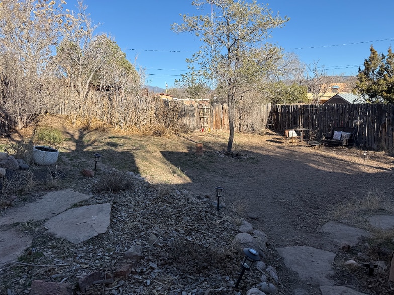 Building Photo - 103 Caminito Montano