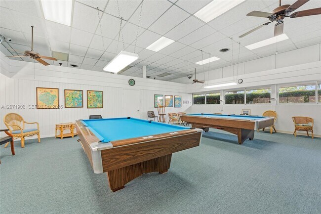 Building Photo - 2600 SE Ocean Blvd