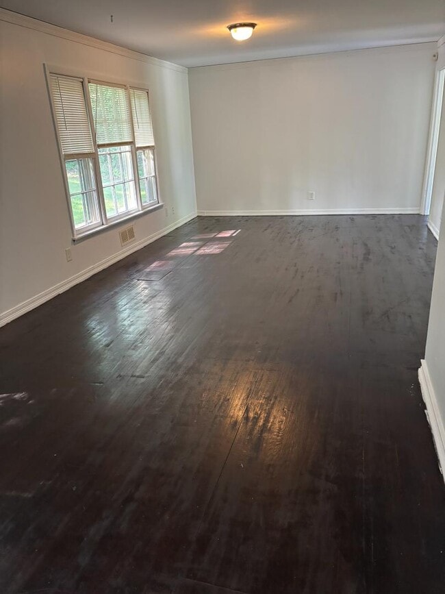 Building Photo - 3867 Bretton Woods Rd