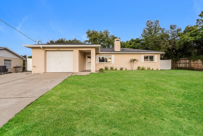 Building Photo - 5404 Deltona Blvd