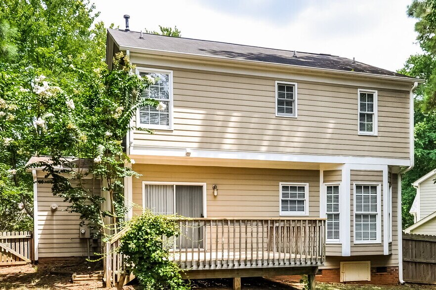 Building Photo - 7705 Hollyheight Ln