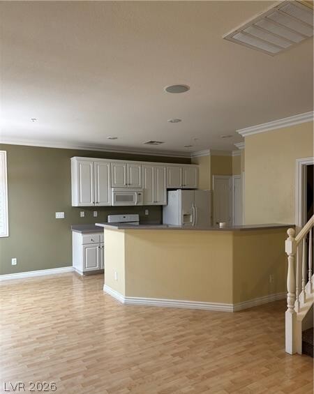 Building Photo - 637 Monument Point St