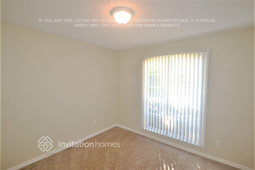 Building Photo - 248 Rosita Dr