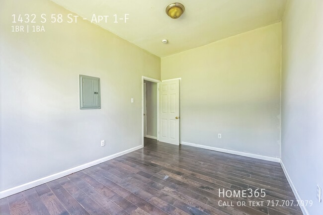 Building Photo - 1432 S 58th St