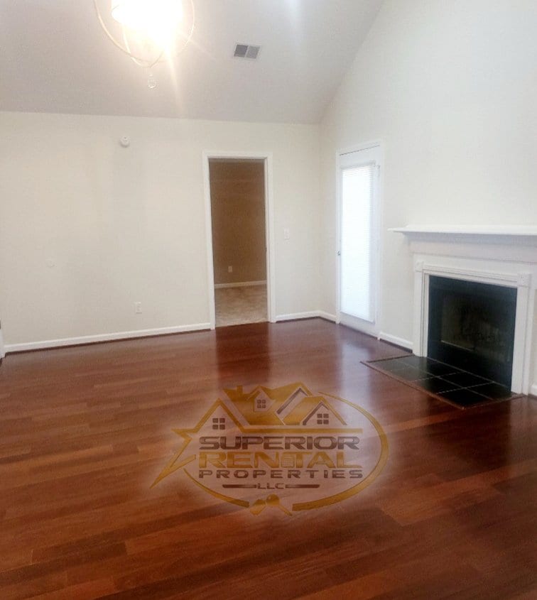 Building Photo - 13 Tomafield Ct